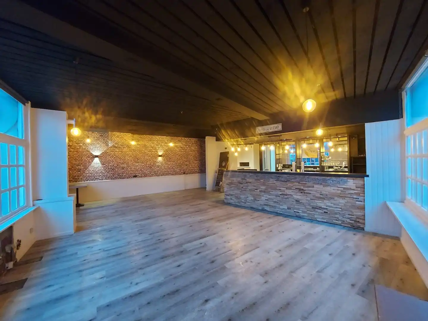 Horeca in Gullegemsesteenweg 2 te huur via Kortrijk Zaait foto 3