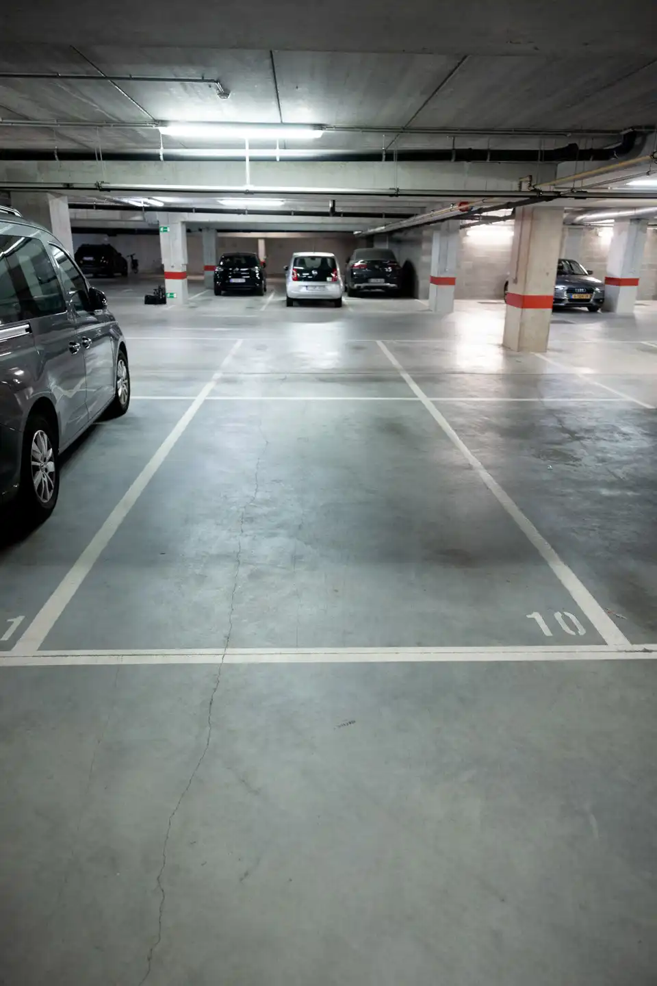 Appartement met 2 slpkamers en parkings - Europese wijk foto 22