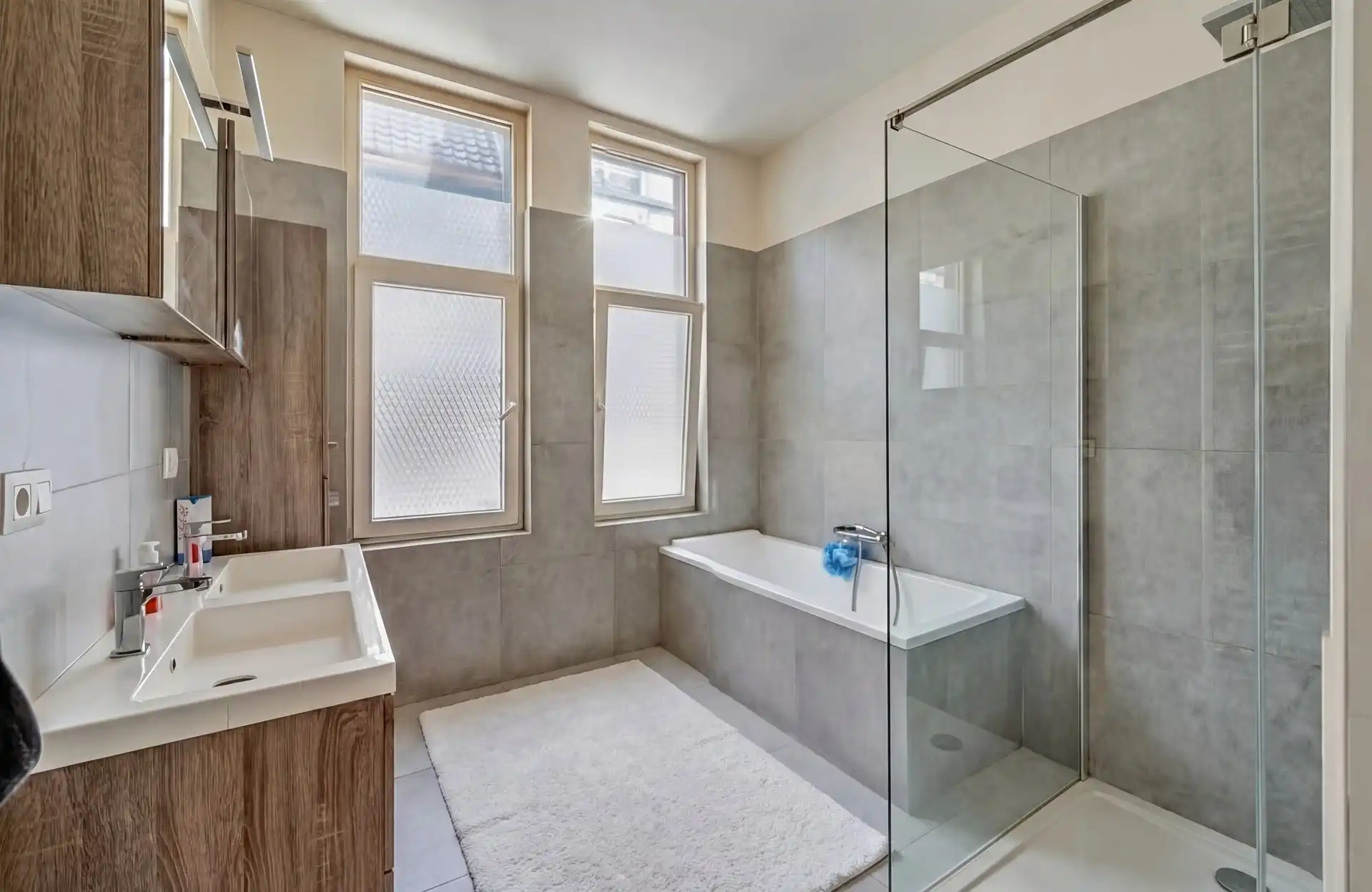 Appartement met 2 slaapkamers vlakbij Grote Markt Aalst foto 8