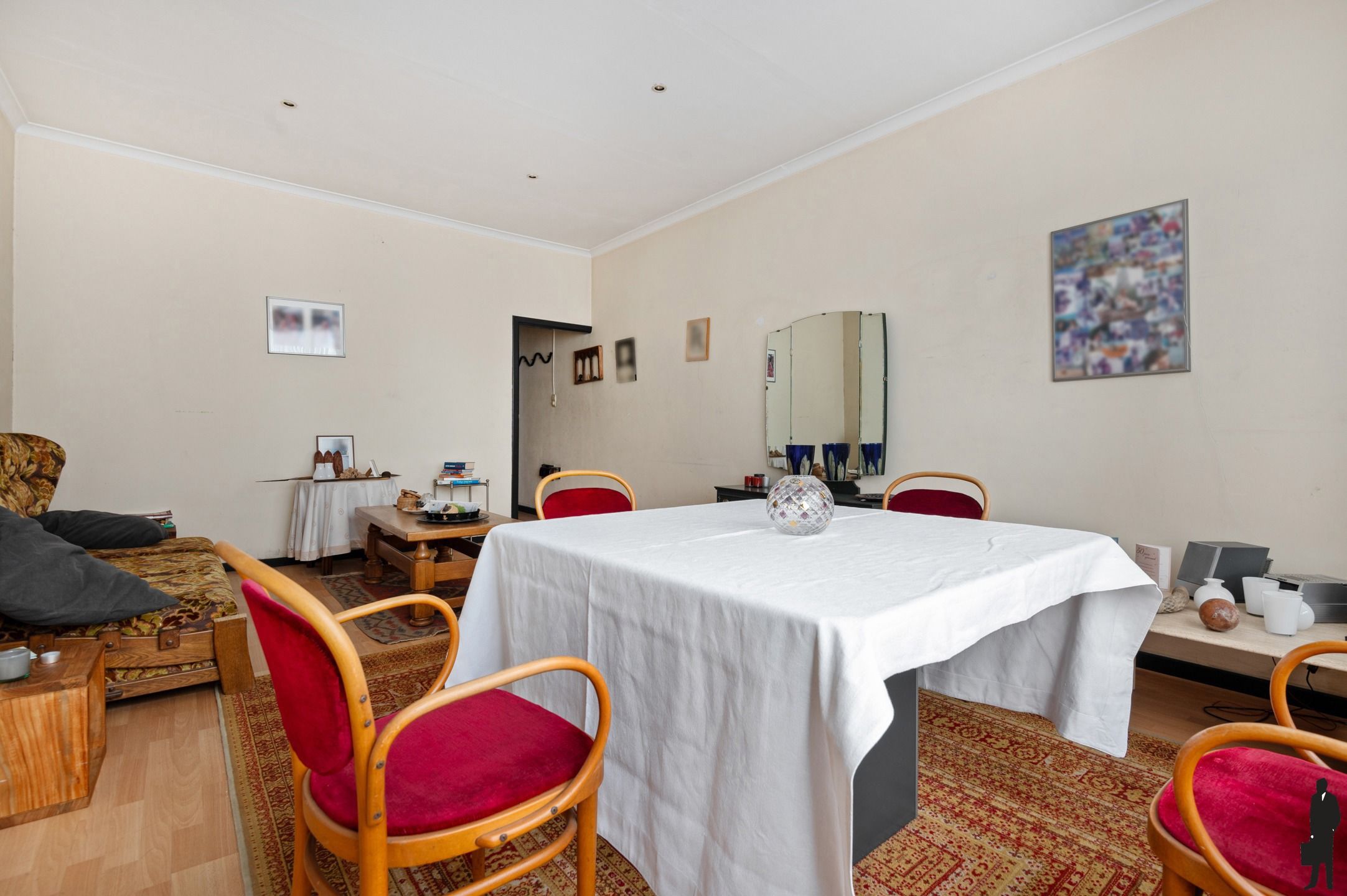 Riant opbrengsteigendom met handelsgelijkvloers en vier verdiepingen foto 23