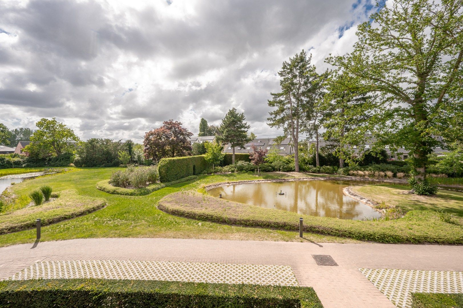 Subliem gelegen appartement met mooi terras! foto 10