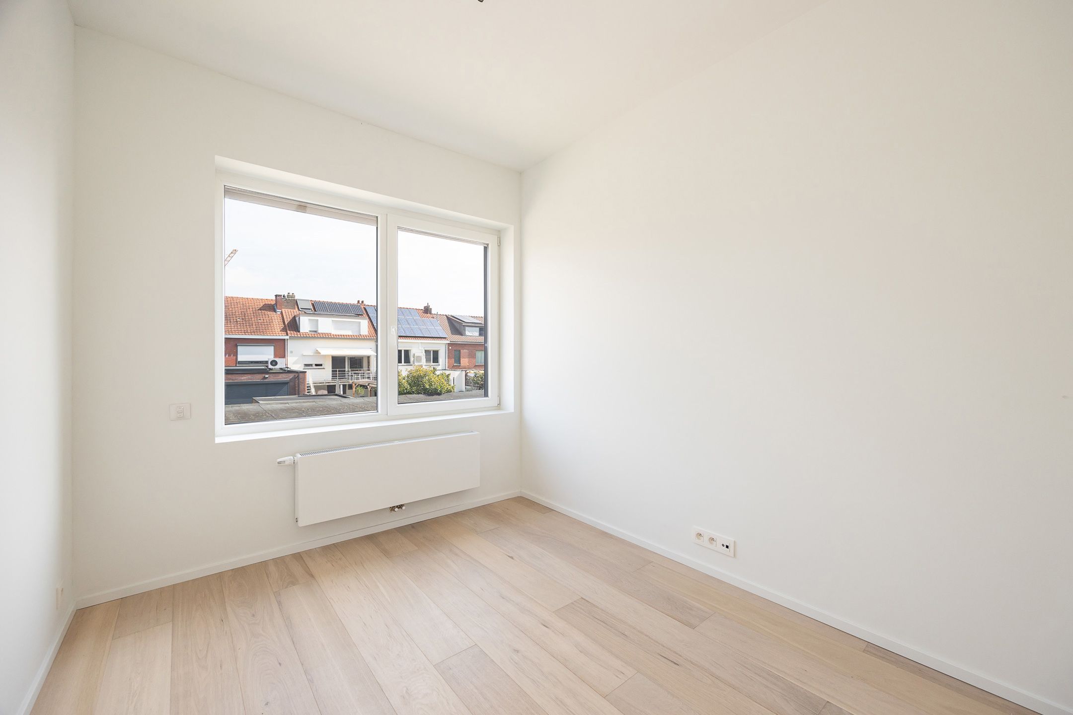 Prachtig gerenoveerd appartement met 2/3 slaapkamers foto 19