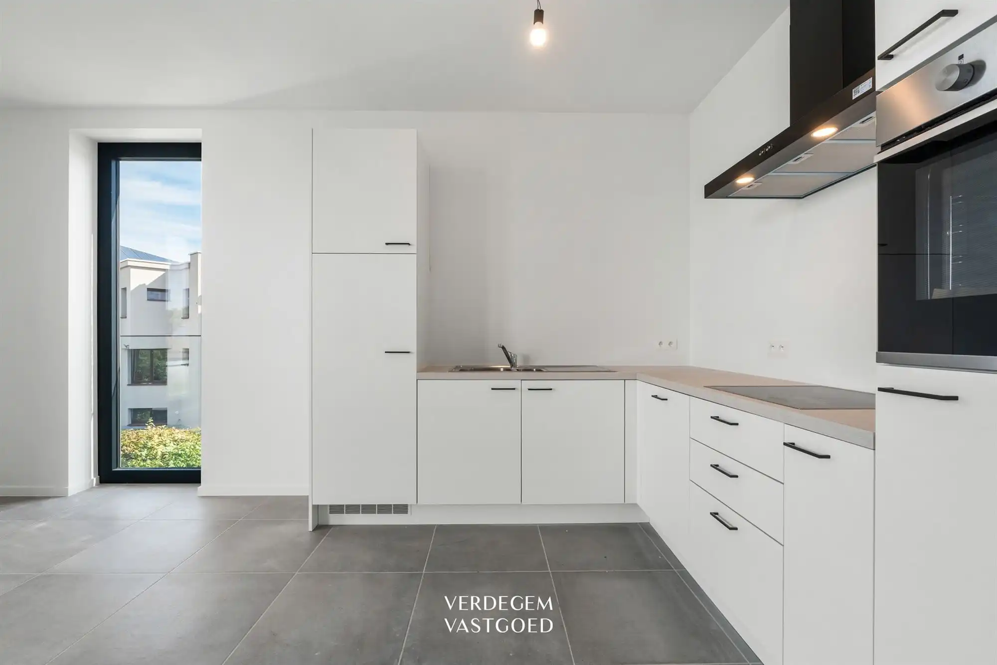 Nieuwbouwappartement met 1 slaapkamer, terras en ondergrondse parkeerplaats foto 7
