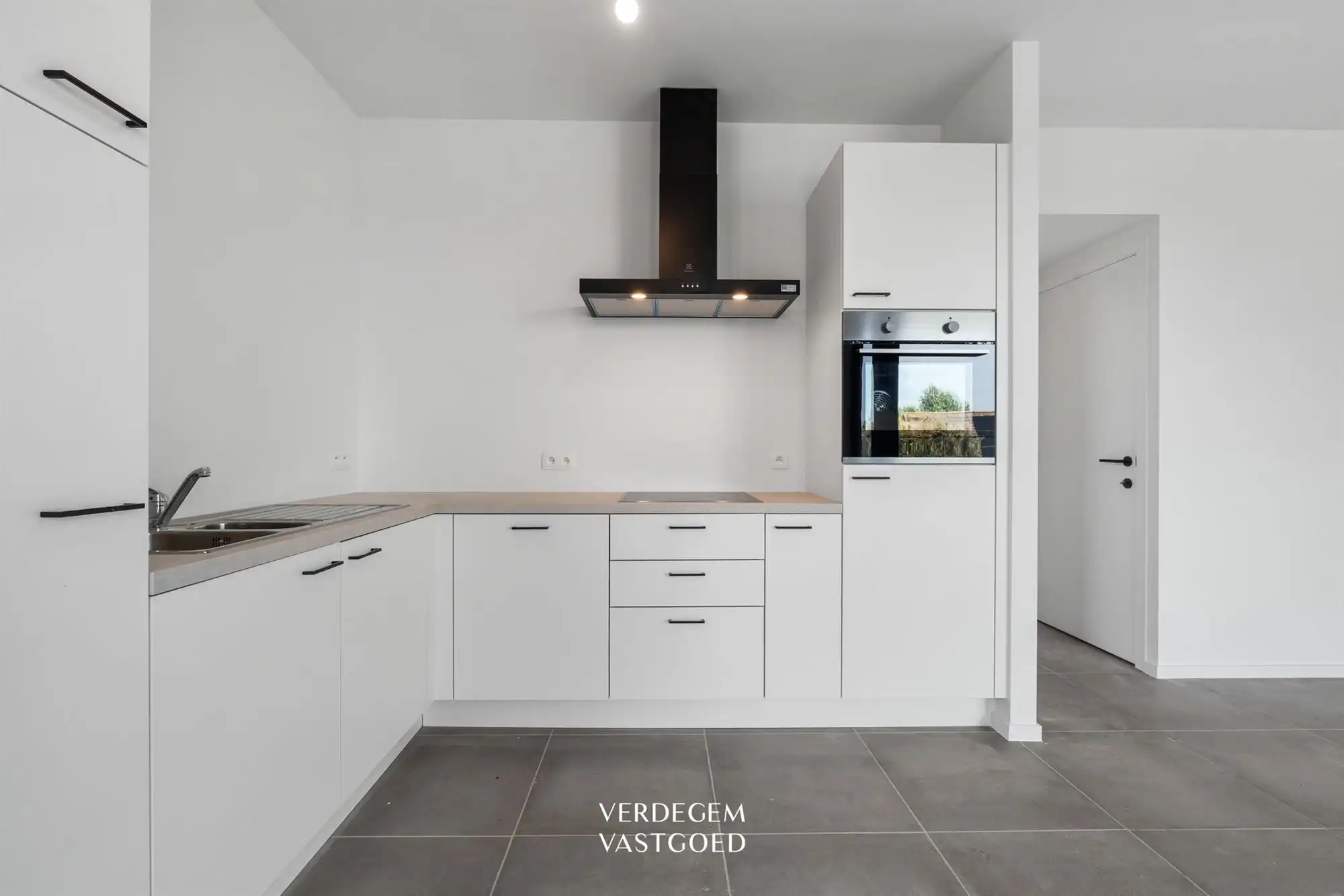 Nieuwbouwappartement met 1 slaapkamer, terras en ondergrondse parkeerplaats foto 7