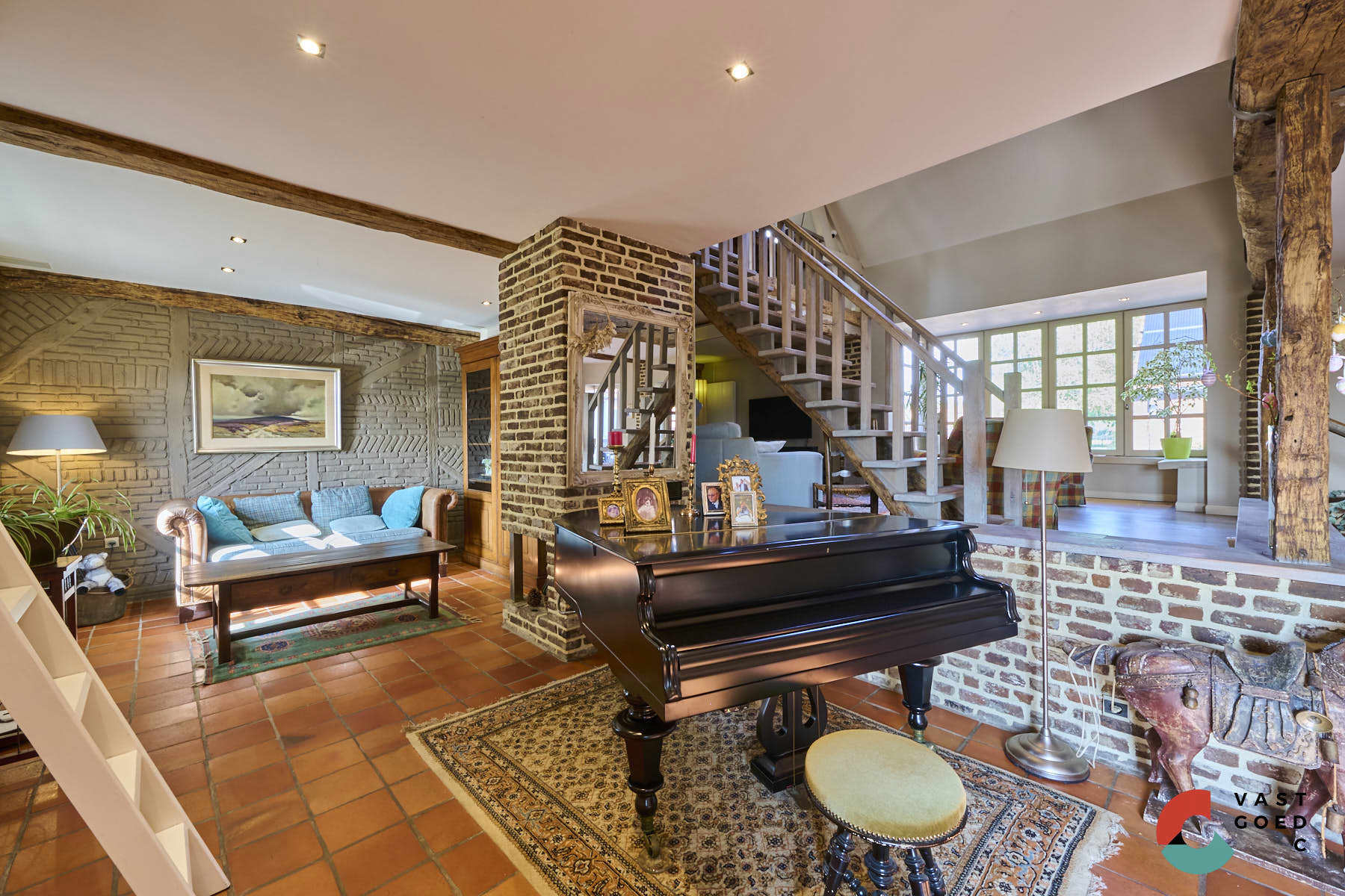 Rustig gelegen karaktervolle hoeve met zicht op de weilanden foto 6