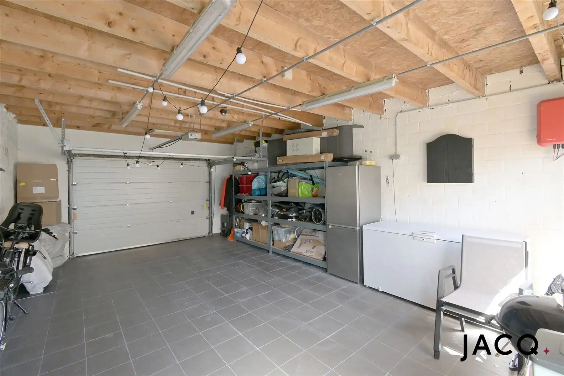 Charmante woning met 3 slpk's, gezellige tuin en garage! foto 24