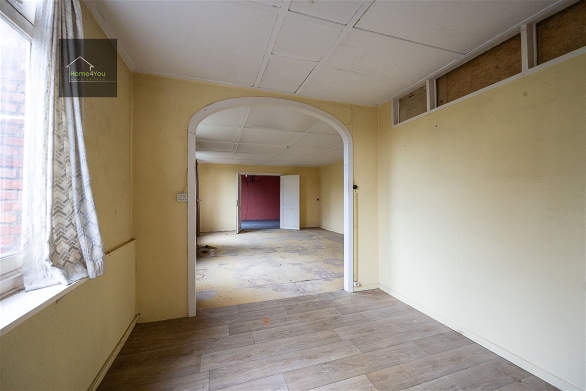 Te Renoveren Woning foto 13