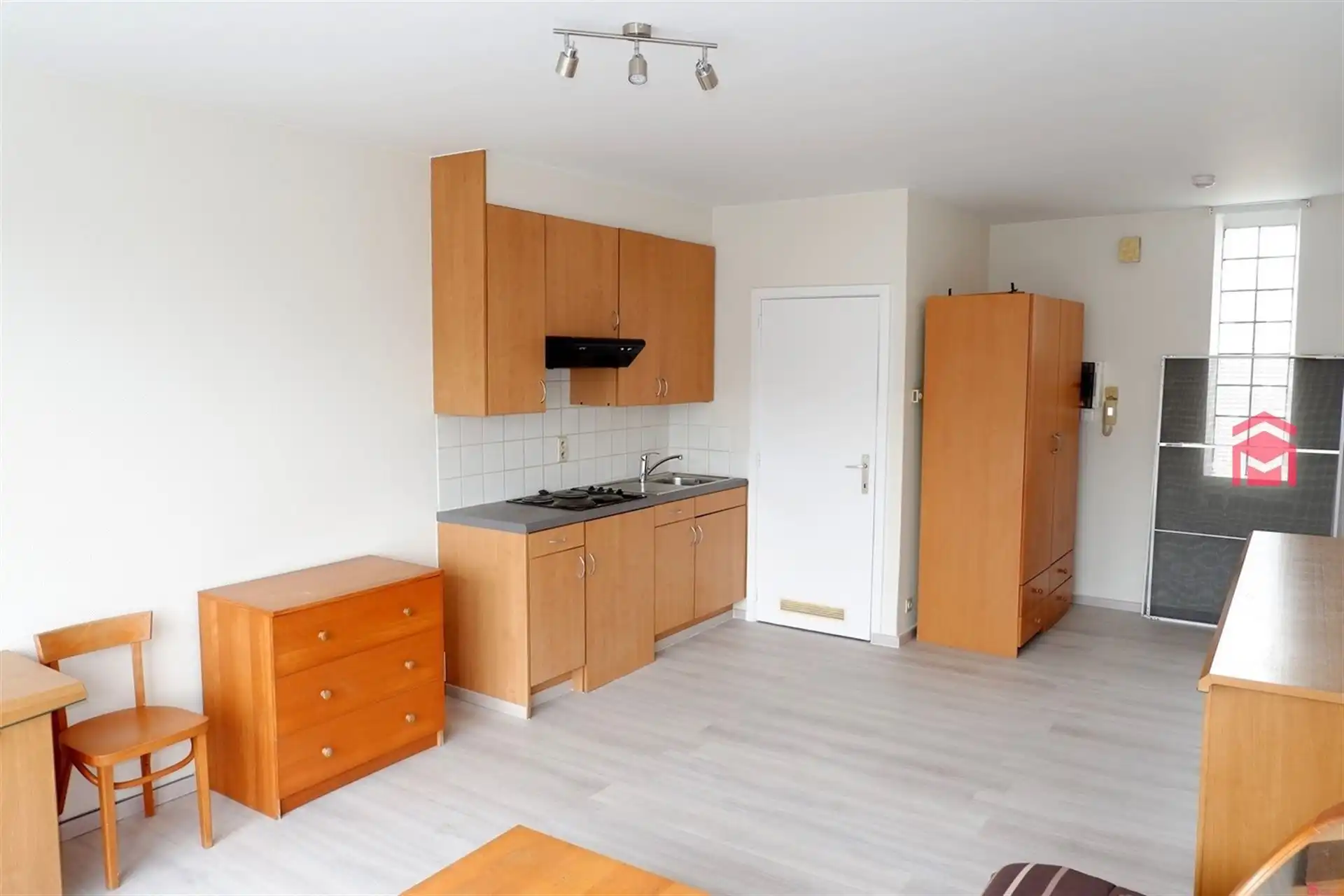 Studio langs de mooie Leieboorden foto 3