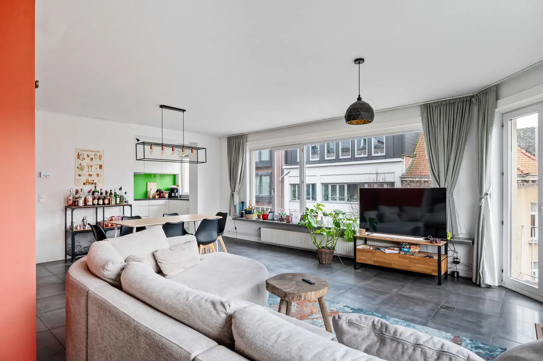 Lichtrijk appartement met twee slaapkamers op het Eilandje. foto 3