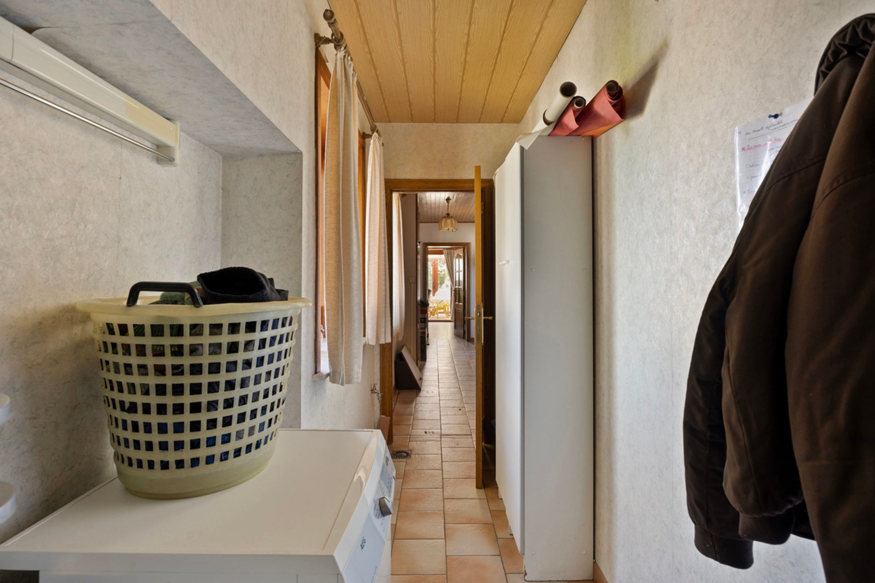 OPTIE Te verfraaien woning op gunstige ligging in Halle foto 16