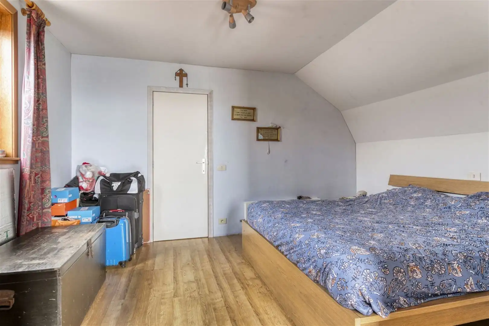 Commercieel gebouw met woonst foto 25