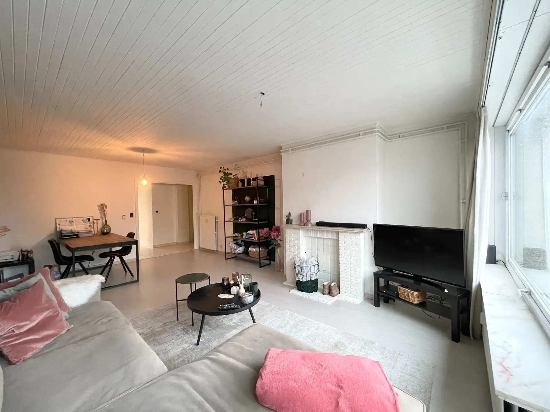 LICHTRIJK 2-SLAAPKAMERAPPARTEMENT MET TERRAS foto 2
