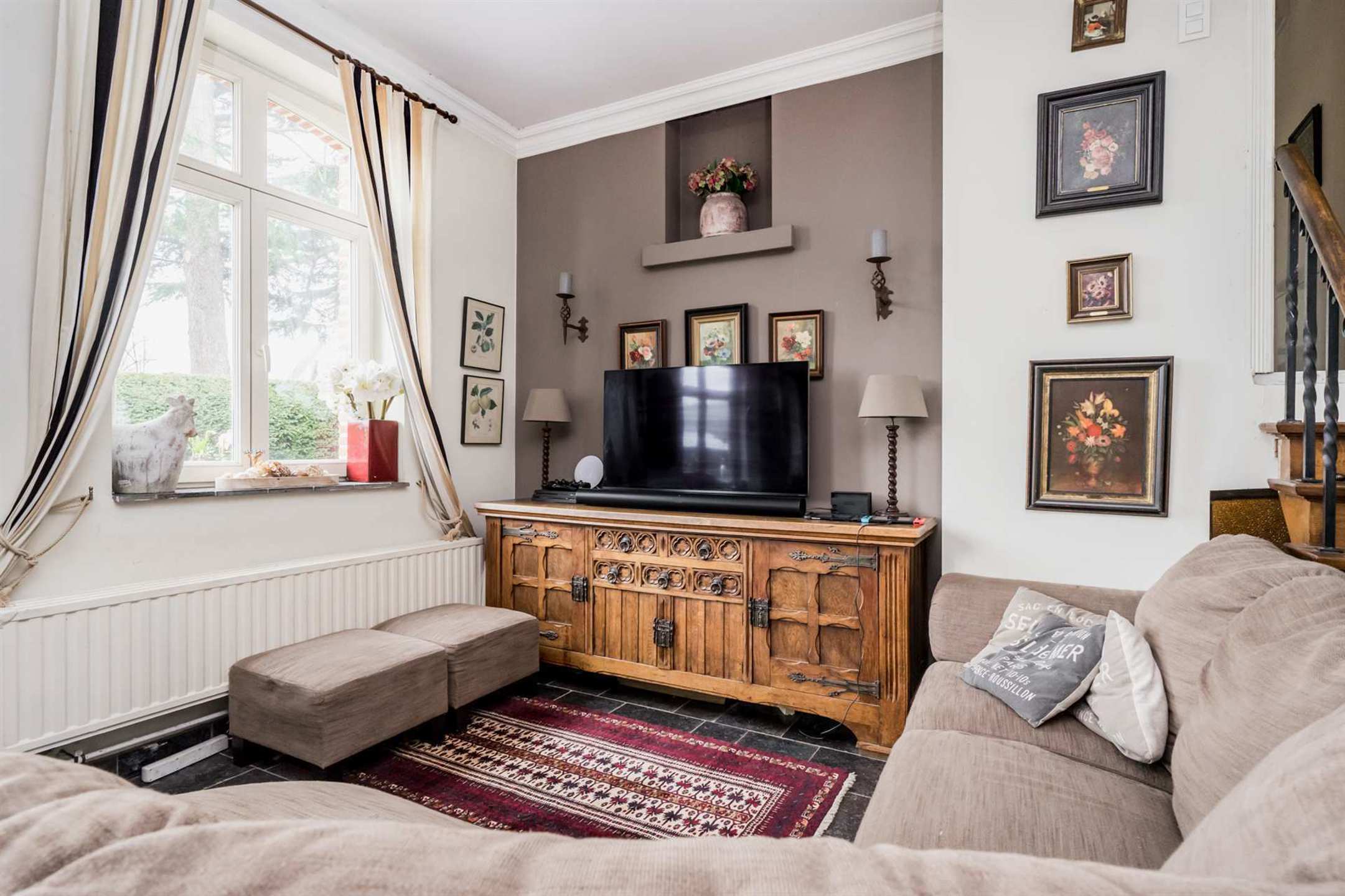 Uitzonderlijke kasteelvilla met siertuin en boomgaard foto 38