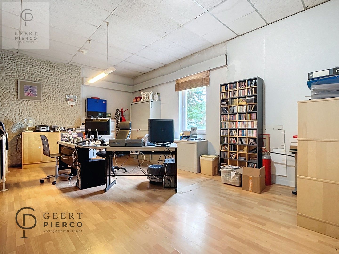 Multifunctioneel pand gelegen op een zeer gunstige locatie. foto 13