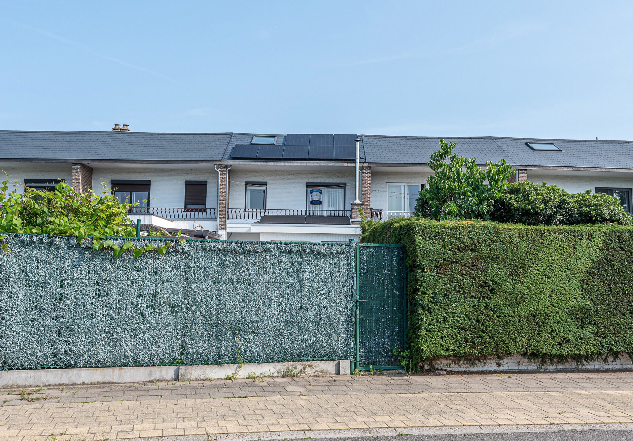 Gezinswoning in rustige buurt foto 22