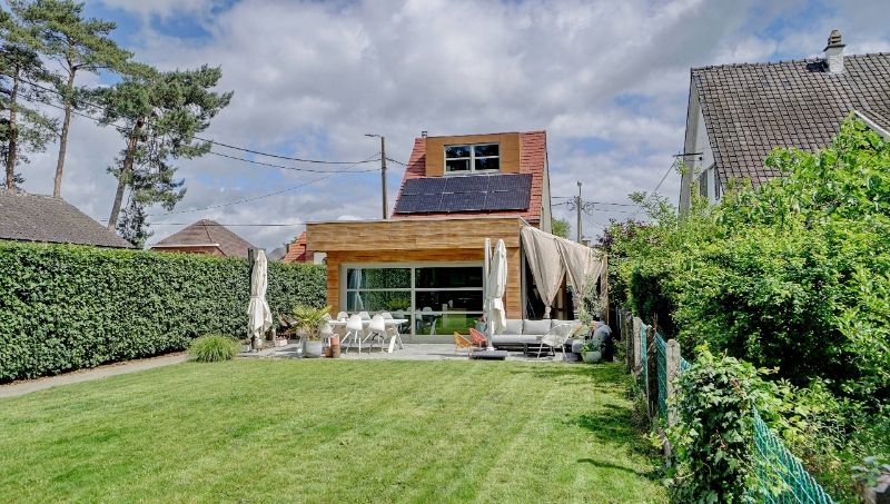 Charmante gerenoveerde woning van 166m² op 6 are 47 ca foto 20