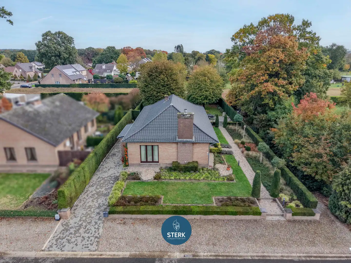 VRIJSTAANDE WONING MET EEN PRACHTIGE TUIN OP EEN GELIEFDE LOCATIE TE LANAKEN ! foto {{pictureIndex}}