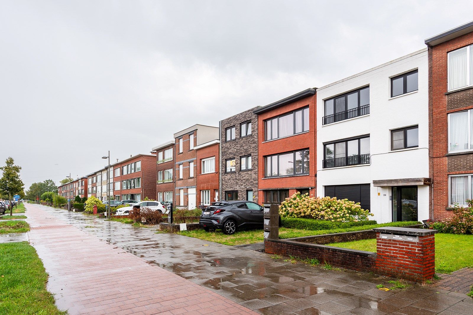 Volledig gerenoveerd twee slaapkamer appartement in kleinschalig gebouw foto 25