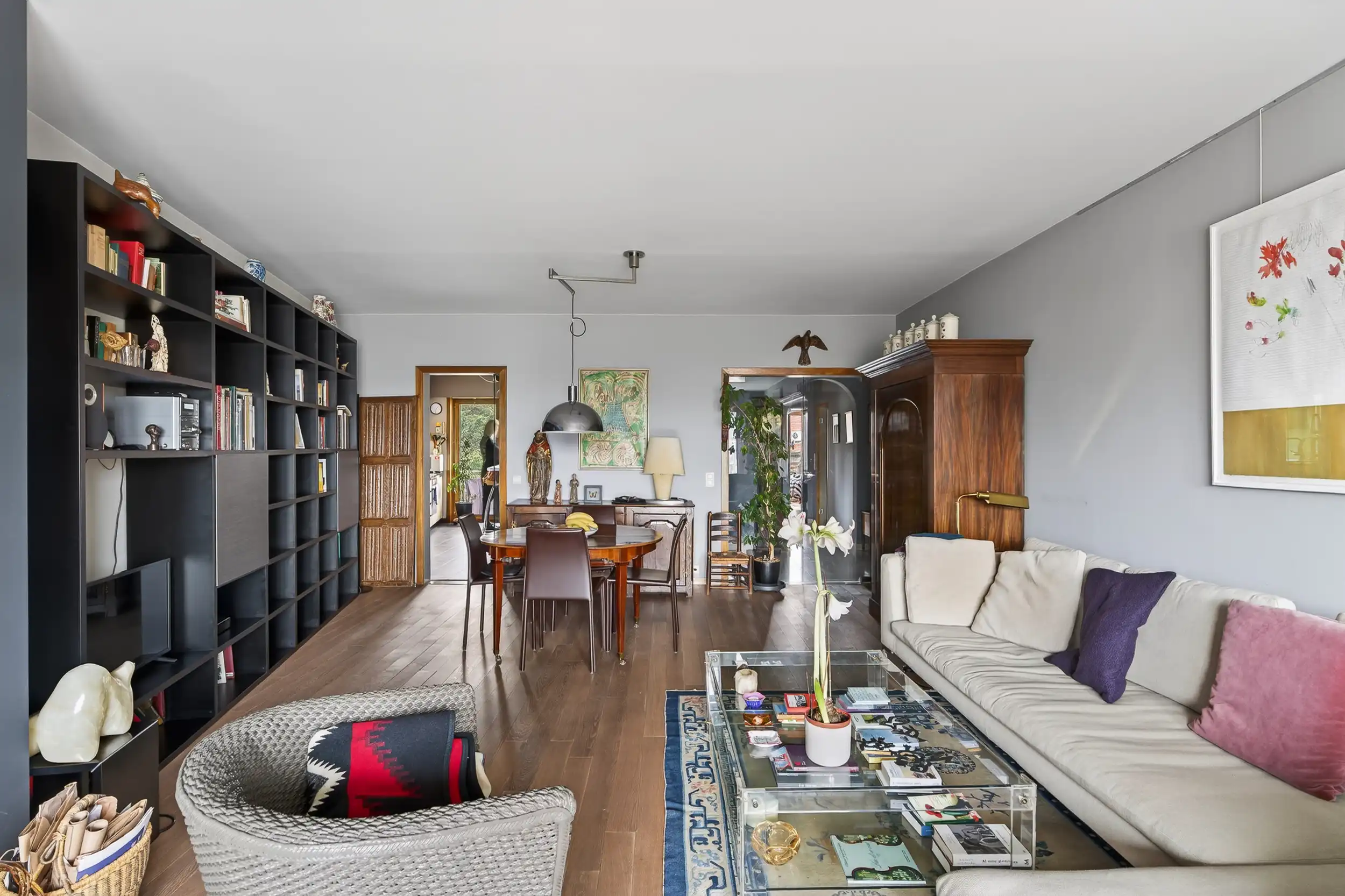 Smaakvol 2 slaapkamer appartement incl. dubbele garagebox foto 7