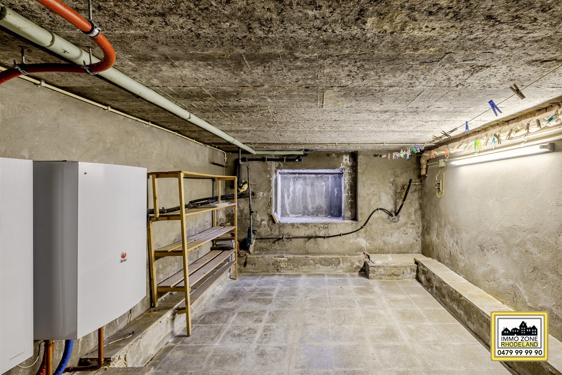 Uitstekend gelegen halfopen woning met 3 slpks, garage, tuin foto 13