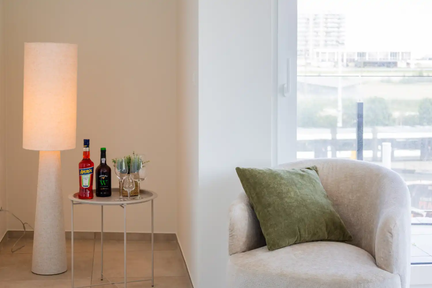 Stijlvol duplex appartement met 2 slaapkamers foto 4