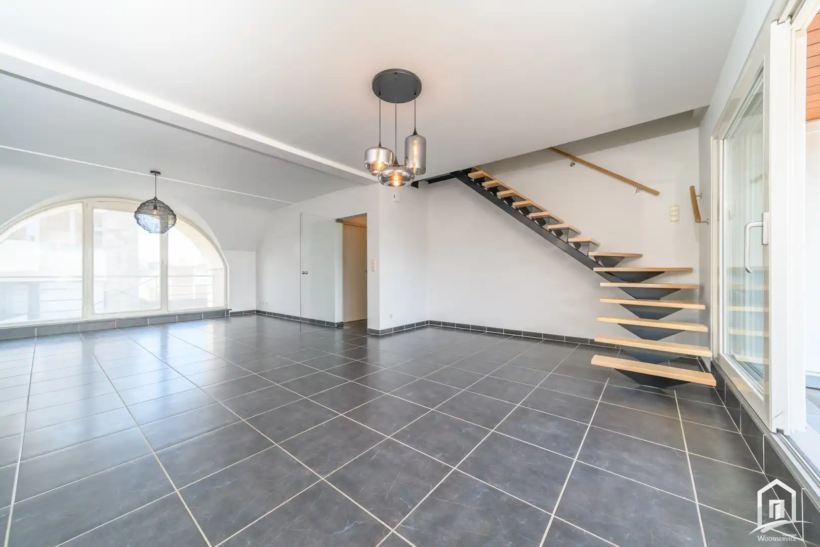 Zeer gunstig gelegen duplex in centrum Aalst met terras en garage foto 3