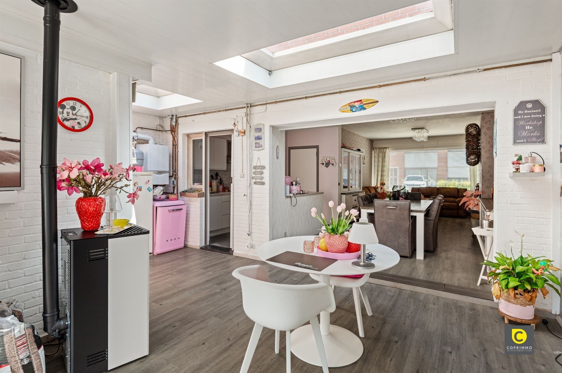 Leuke woning met 3 slaapkamer en tuin foto {{pictureIndex}}