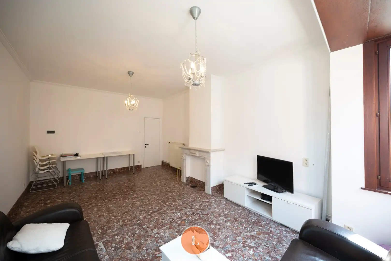 Te koop handelspand met woonst centrum Menen foto 10