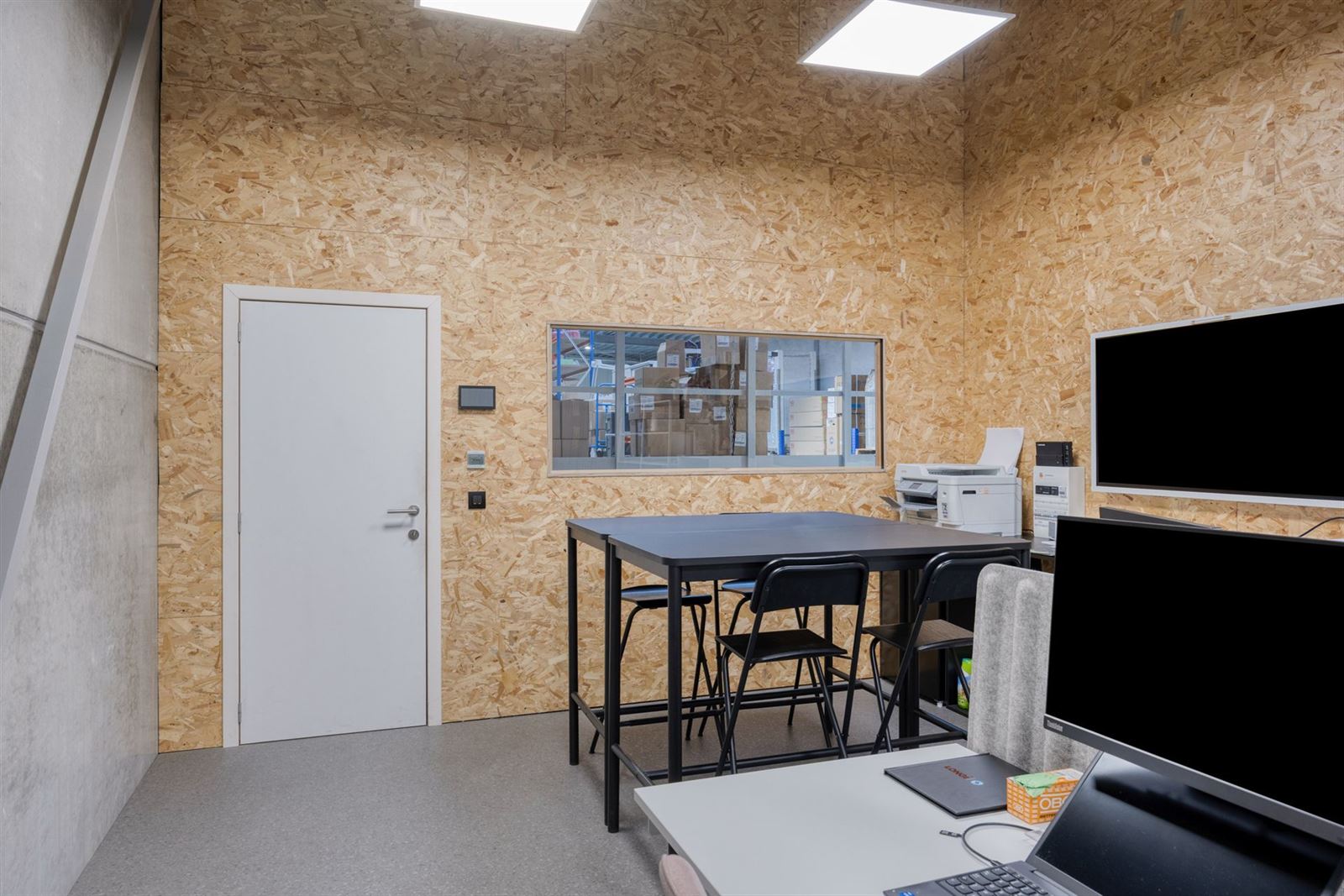 KMO Unit te koop op goede locatie te Ninove foto 10