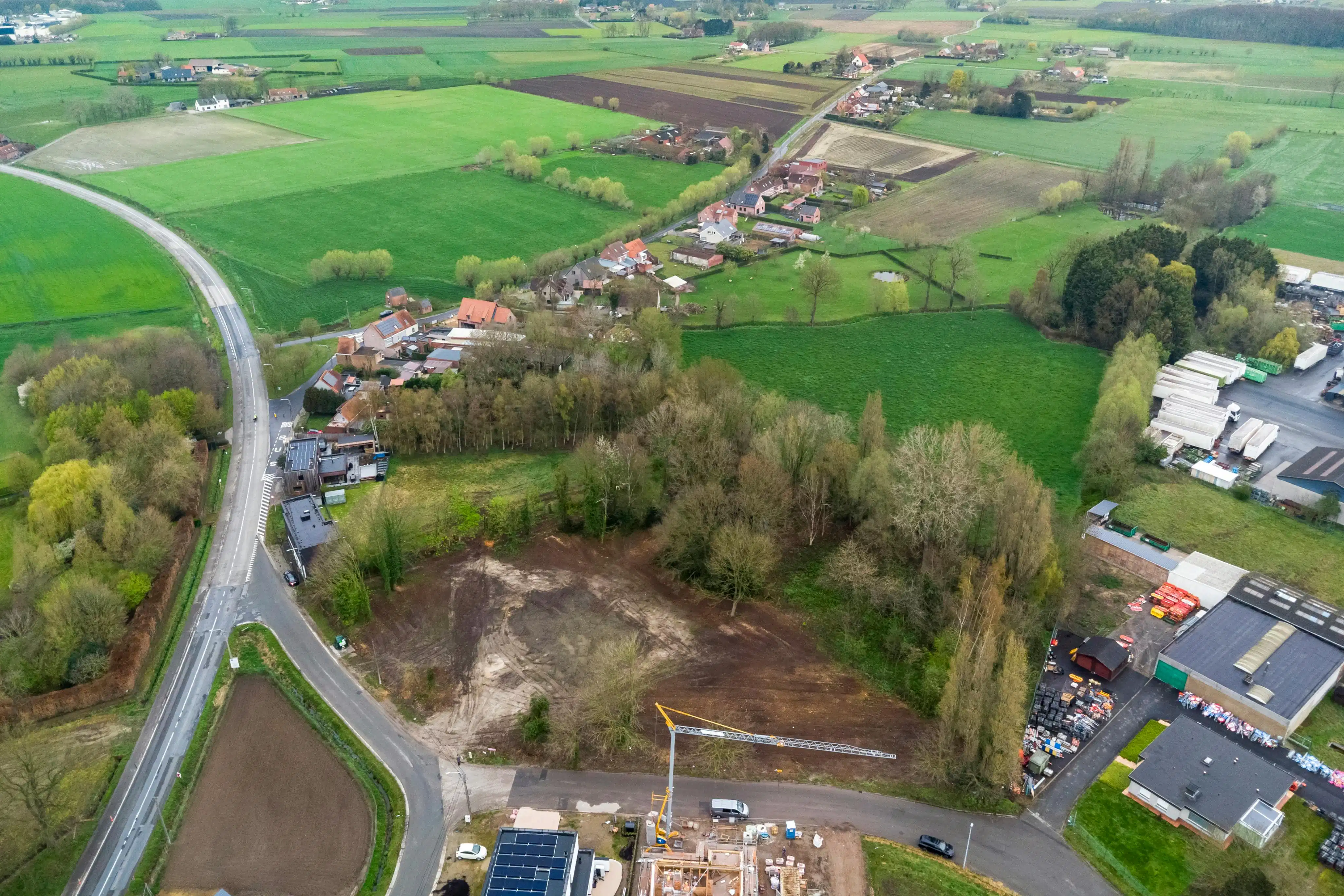 Bouwgrond met landelijk karakter van 2.073 m² te koop in Aartrijke foto 3
