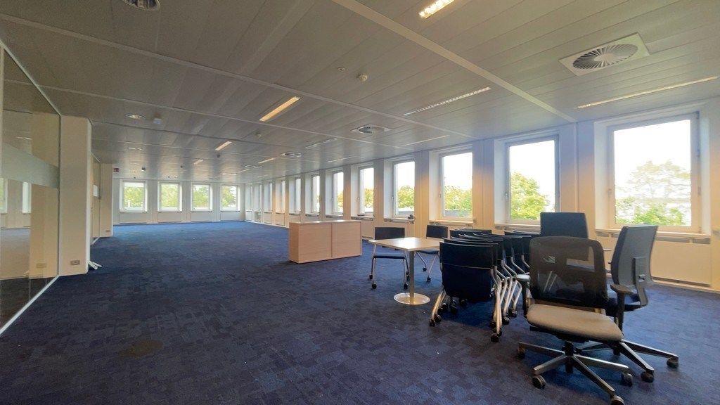 Instapklare kantoren te huur vlakbij E19 in Kontich foto 10