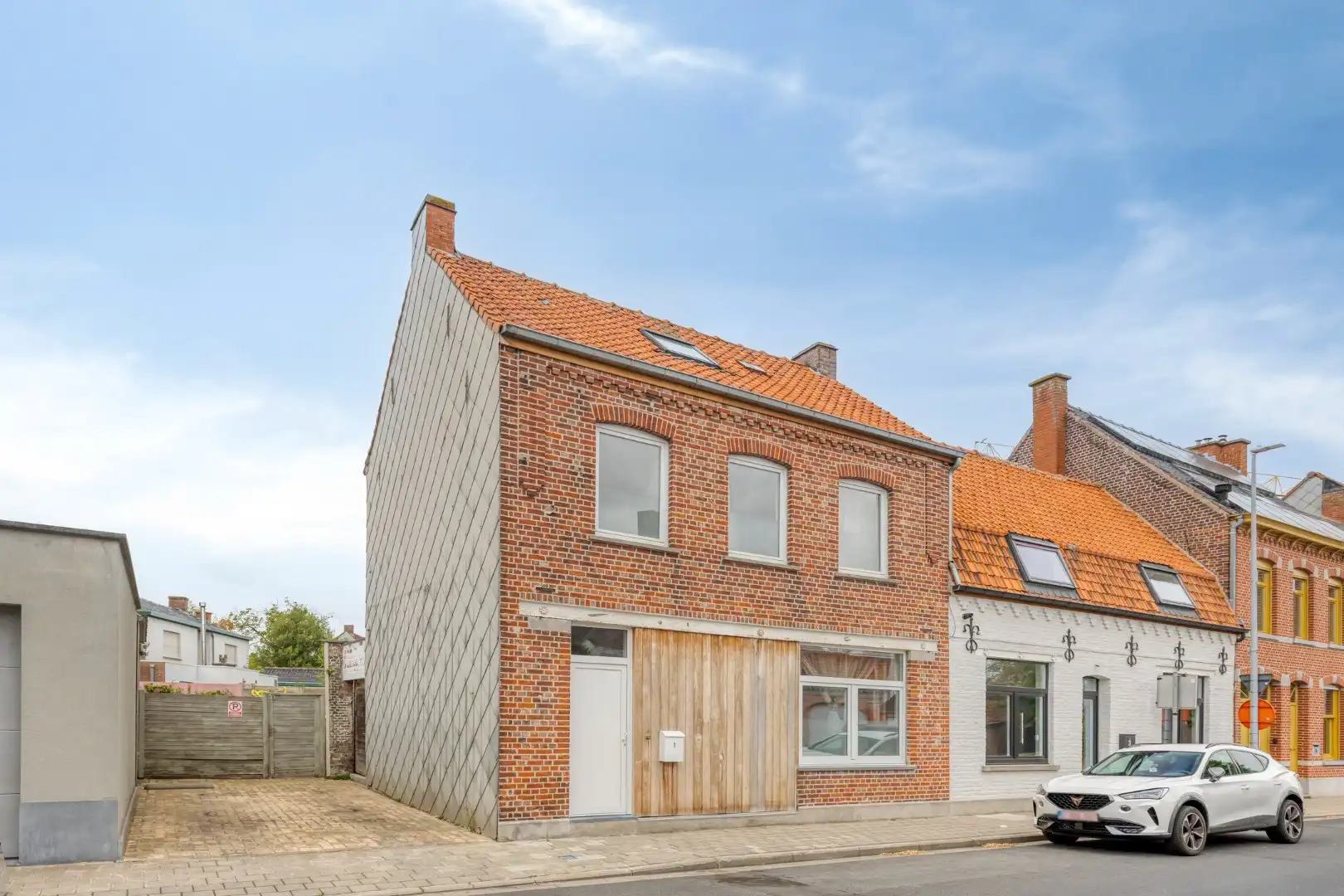 Ruime, volledig instapklare woning in het centrum van Ledegem foto 10
