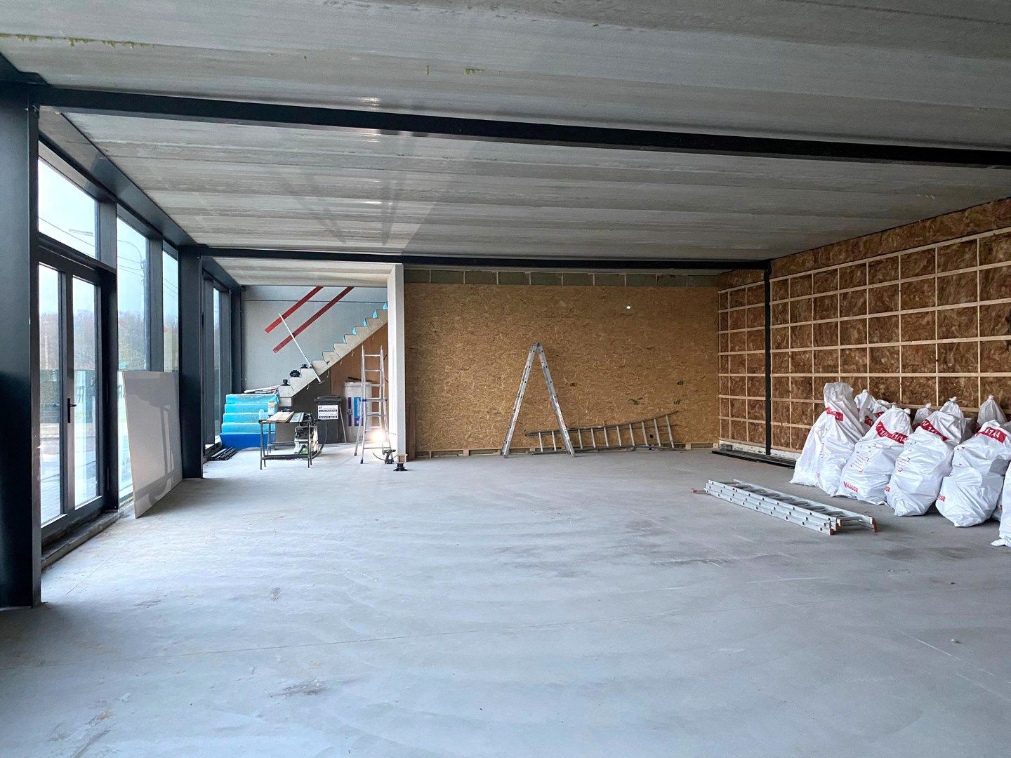 NIEUWBOUW HANDELSPAND OP TOPLOCATIE! foto 2