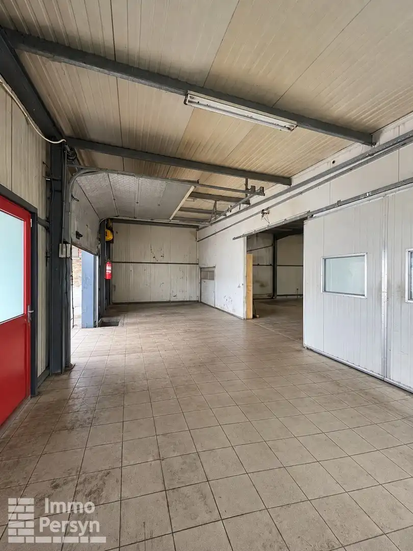 Handelspand (800m²!) + woonst (220m²) + Buitenruimte (600m2) foto 16