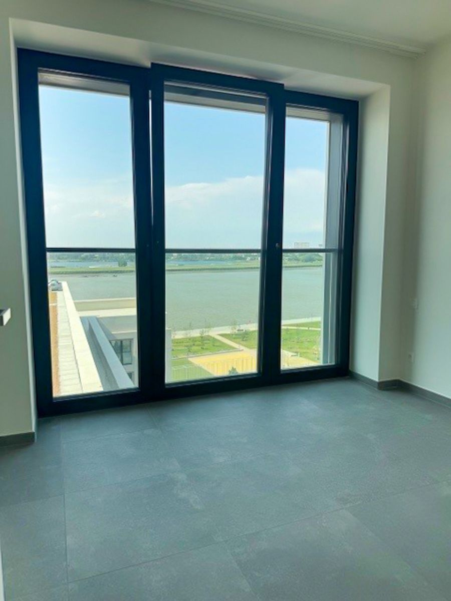 2-slpk app. met terras en zicht op Schelde foto 6