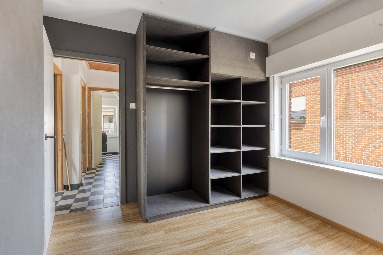 Charmante alleenstaande woning met tuin en achterliggende garage foto 12