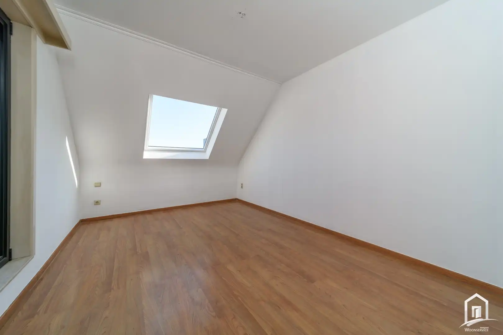 Gezellig en ruim duplex-appartement in centrum Aalst foto 9