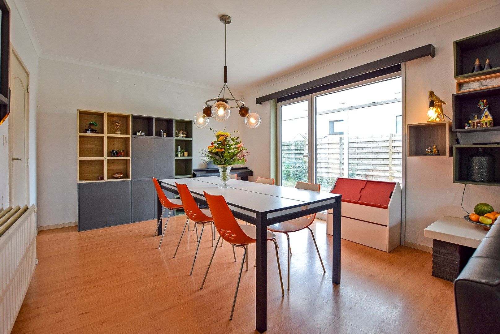 Alleenstaande gelijkvloerse villa op 625m² gelegen vlakbij de dorpskern van Koksijde.  foto 2