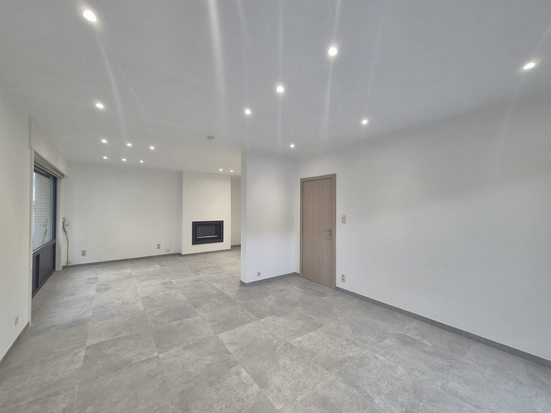 Gerenoveerde energiezuinige bungalow met 2 slaapkamers.  foto 4