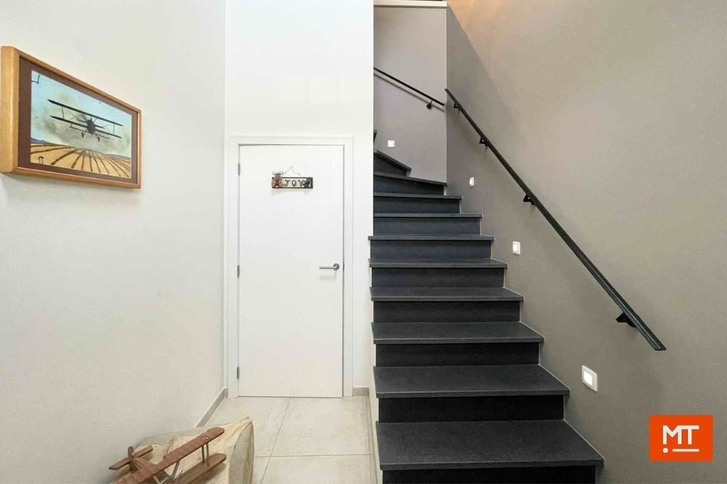 Te huur: Energiezuinige halfopen woning met 4 slaapkamers, tuin en loods (150 m²) foto 6
