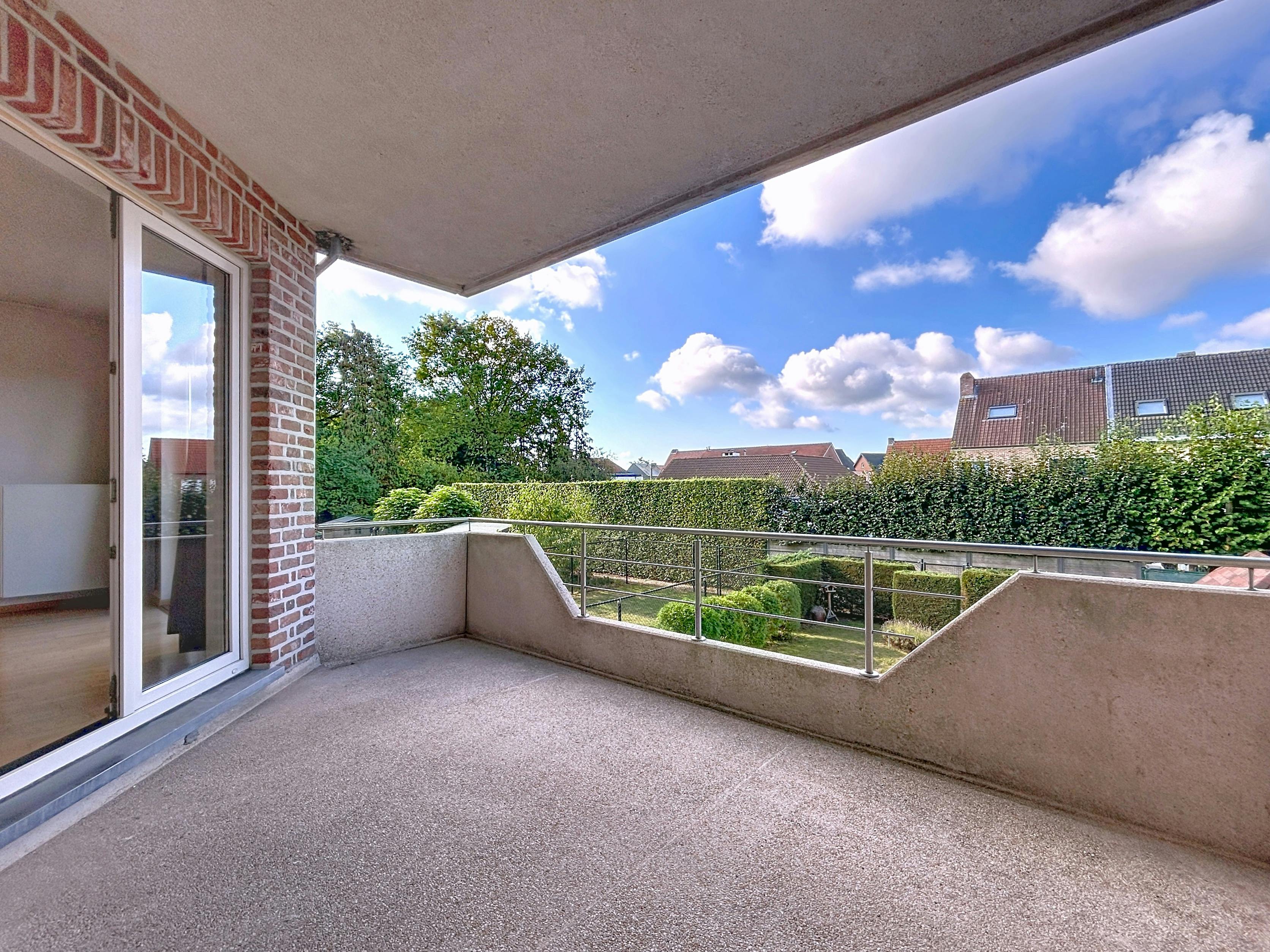 Ruim appartement met twee slaapkamers te huur in Gooreind! foto 10