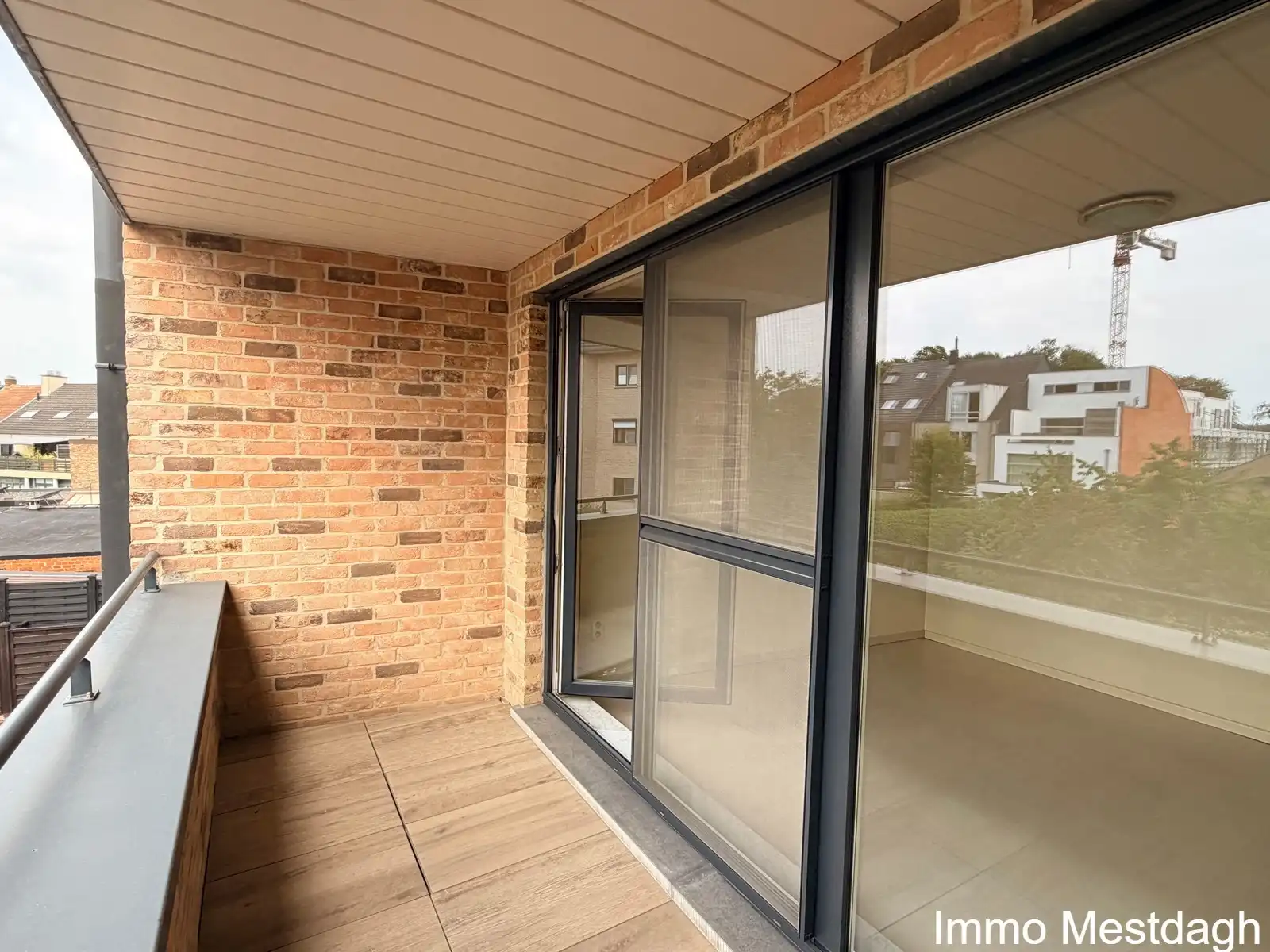 Lichtrijk en ruim appartement met 3 terrassen en autostaanplaats in het centrum van Diest foto 21