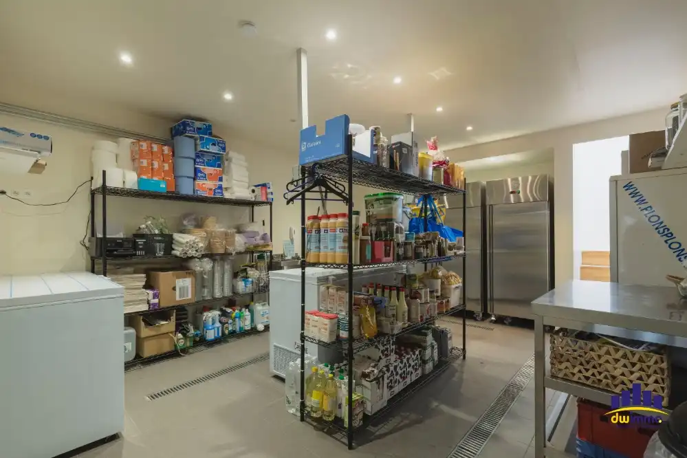 Prachtige, volledig vernieuwde ontbijt- en brunchzaak op een toplocatie in het hart van Oudenaarde. foto 12