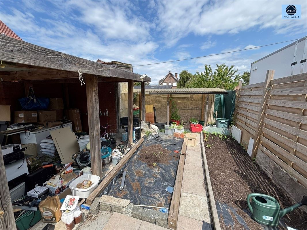 WONING MET 5 SLAAPKAMERS EN STADSTUINTJE. foto 12