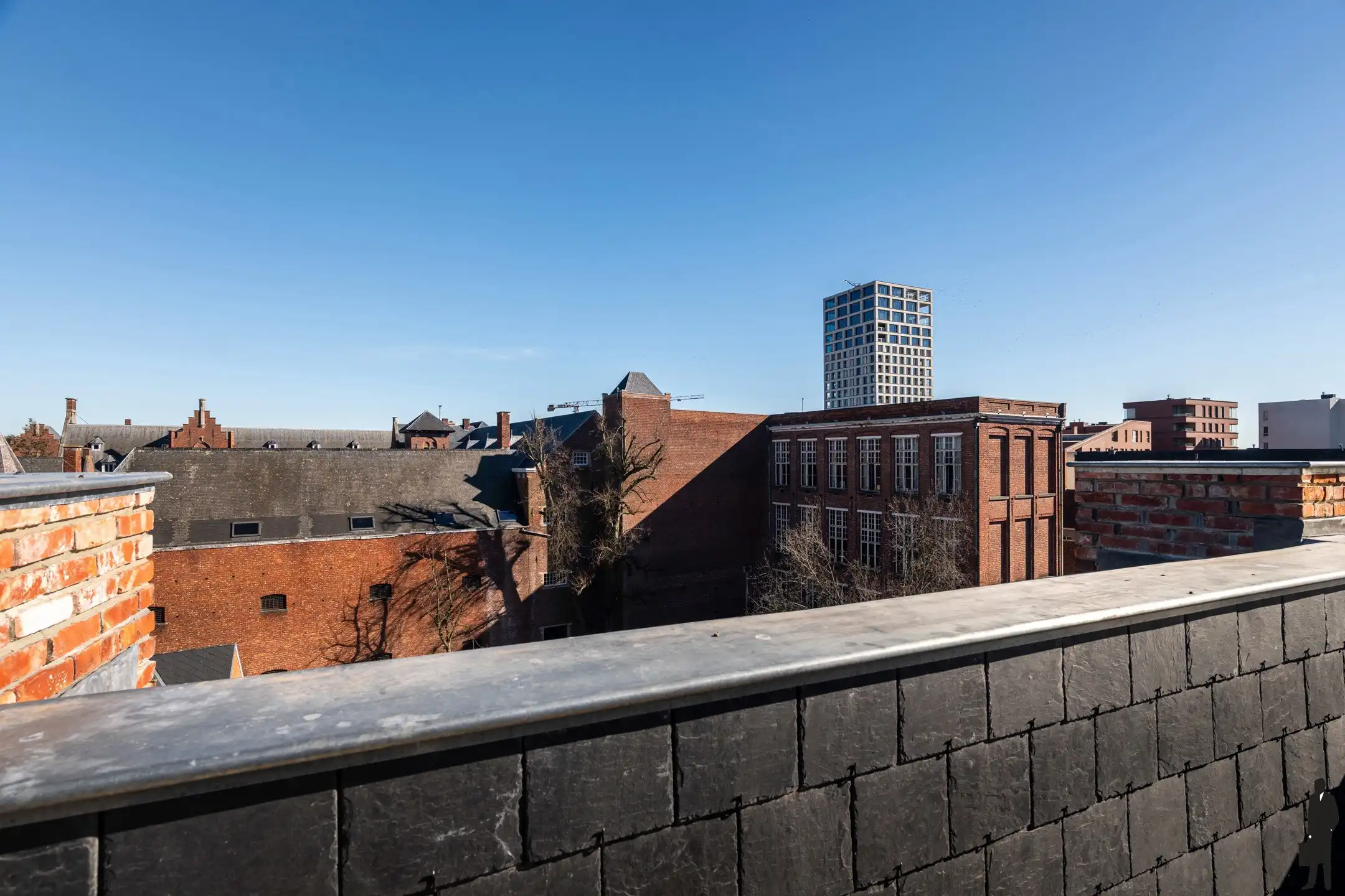 Penthouse van 264m² + terras in een uniek historisch kader foto 16