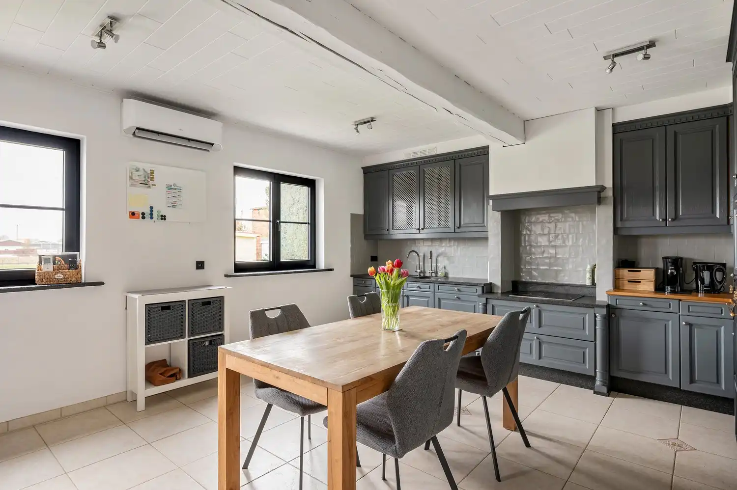 Instapklare open bebouwing op een perceel van 635 m². foto 14