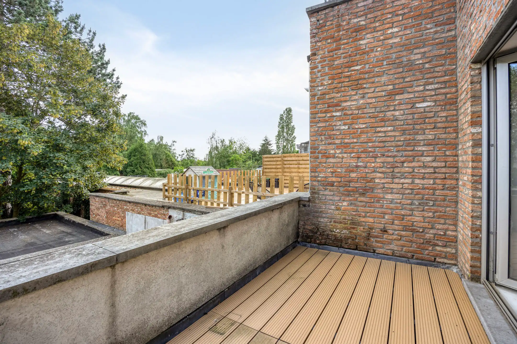 Ruim appartement met groot zonneterras foto 19
