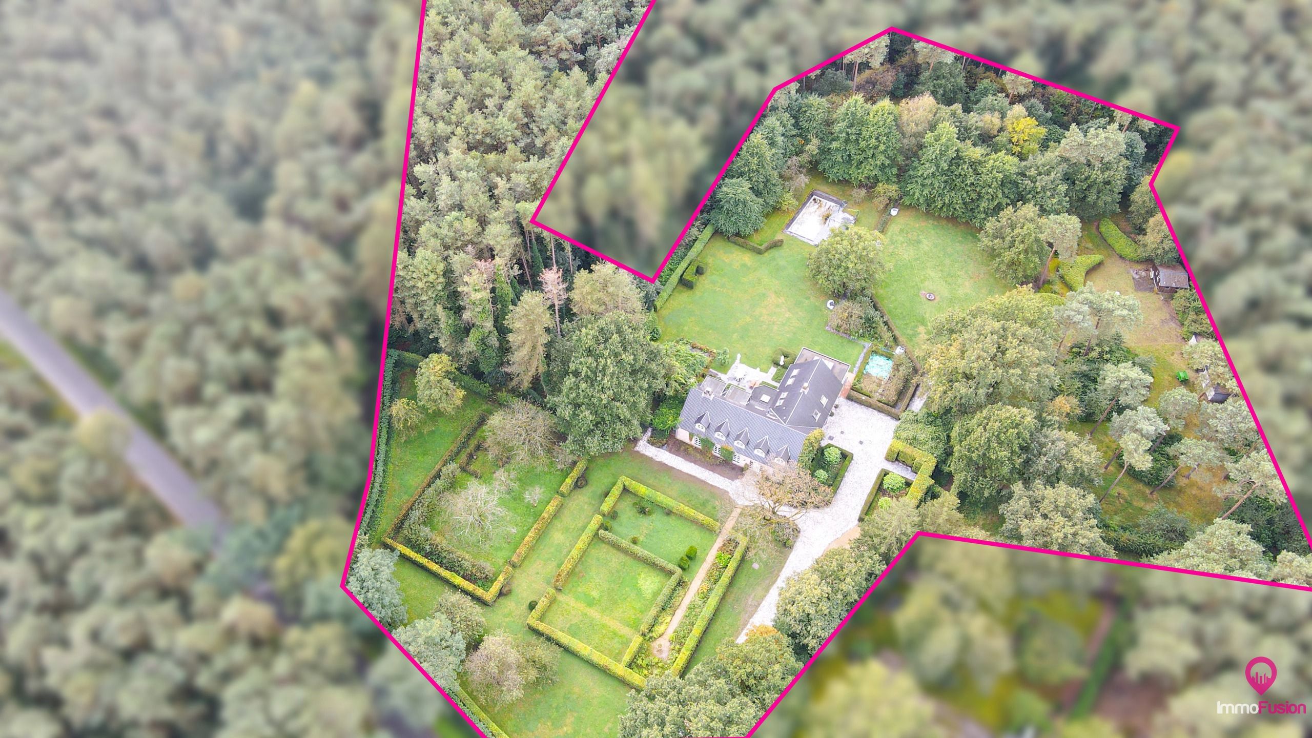 Uitzonderlijk gelegen villa met 5 slpks + zwembad op 1,97ha! foto 50