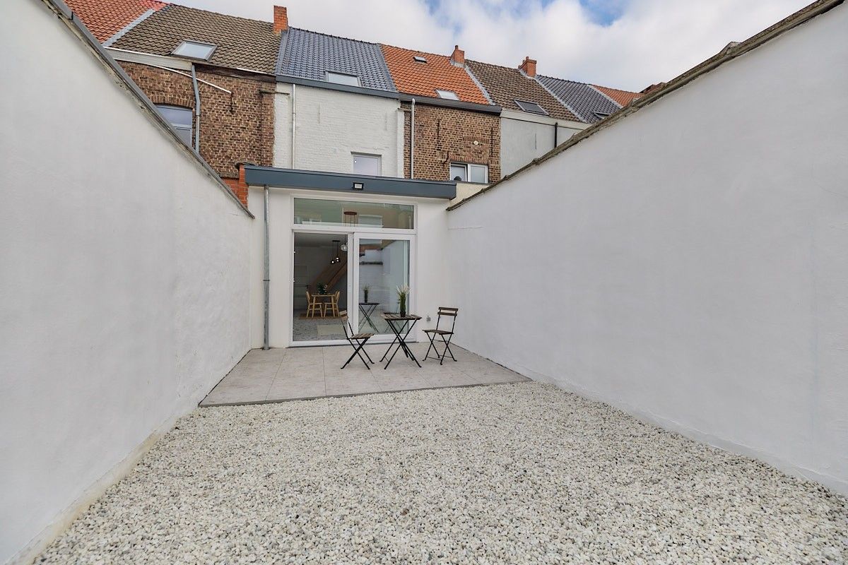 Vernieuwbouwwoning met 3 ruime slaapkamers, bureau en tuin – instapklaar en energiezuinig foto 6