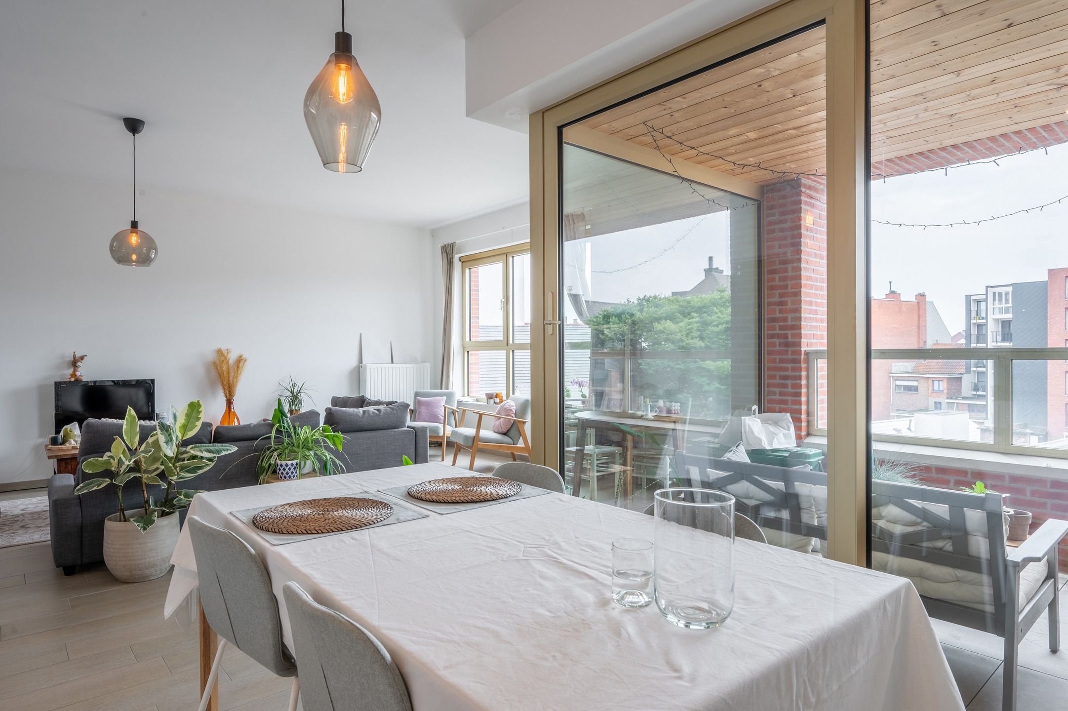 Appartement met 2 slaapkamers aan Turnova foto 4